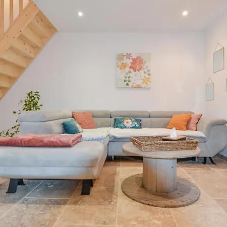 Holiday home Ricard Arles