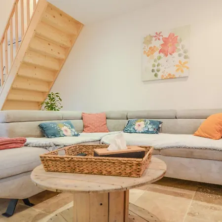 Ricard Holiday home Arles